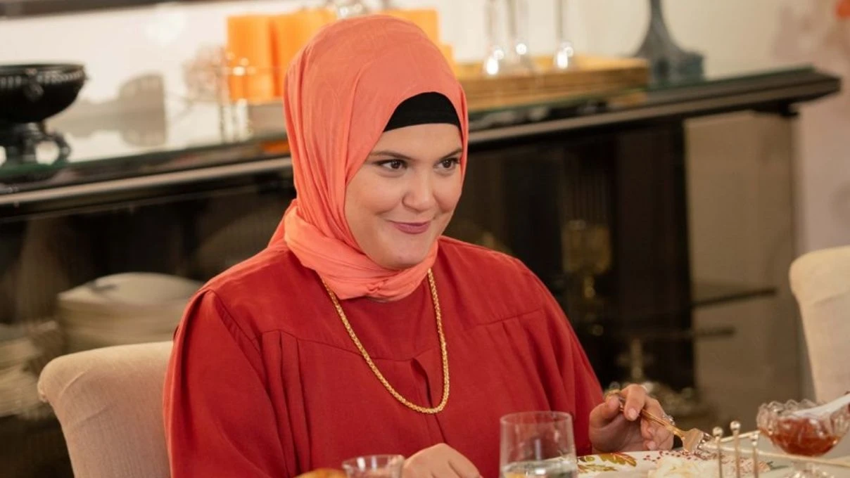 Kızılcık Şerbeti’nin başrol oyuncusu Feyza Civelek oldu! Anne torpilinde hızlı yükseliş