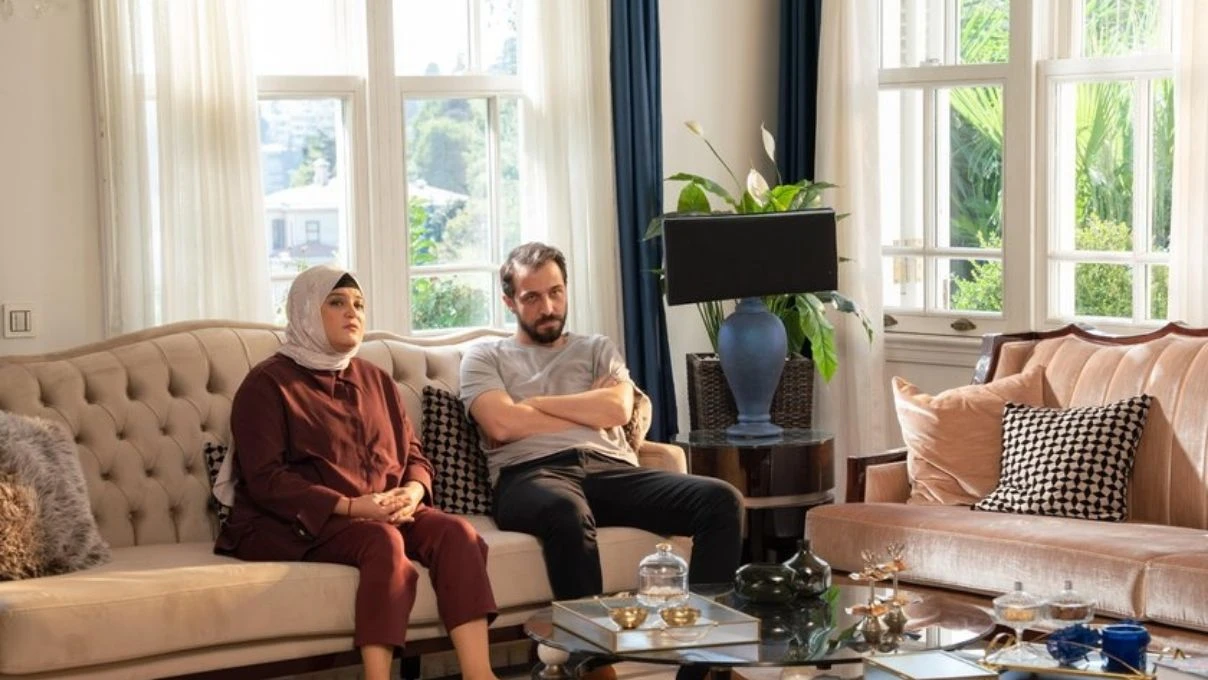 Kızılcık Şerbeti’nin başrol oyuncusu Feyza Civelek oldu! Anne torpilinde hızlı yükseliş 8 Kızılcık Şerbeti’nin başrol oyuncusu Feyza Civelek oldu! Anne torpilinde hızlı yükseliş