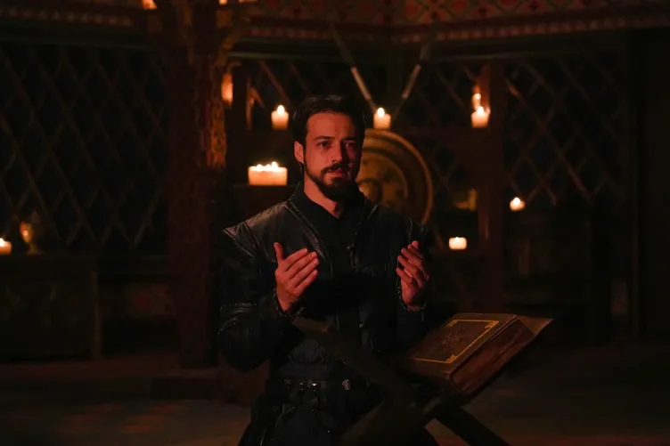 Kuruluş Orhan dizisi beğenilmedi! Botoks ve makyajlar tepkilere neden oldu 5 Kurulus Orhan 3 1