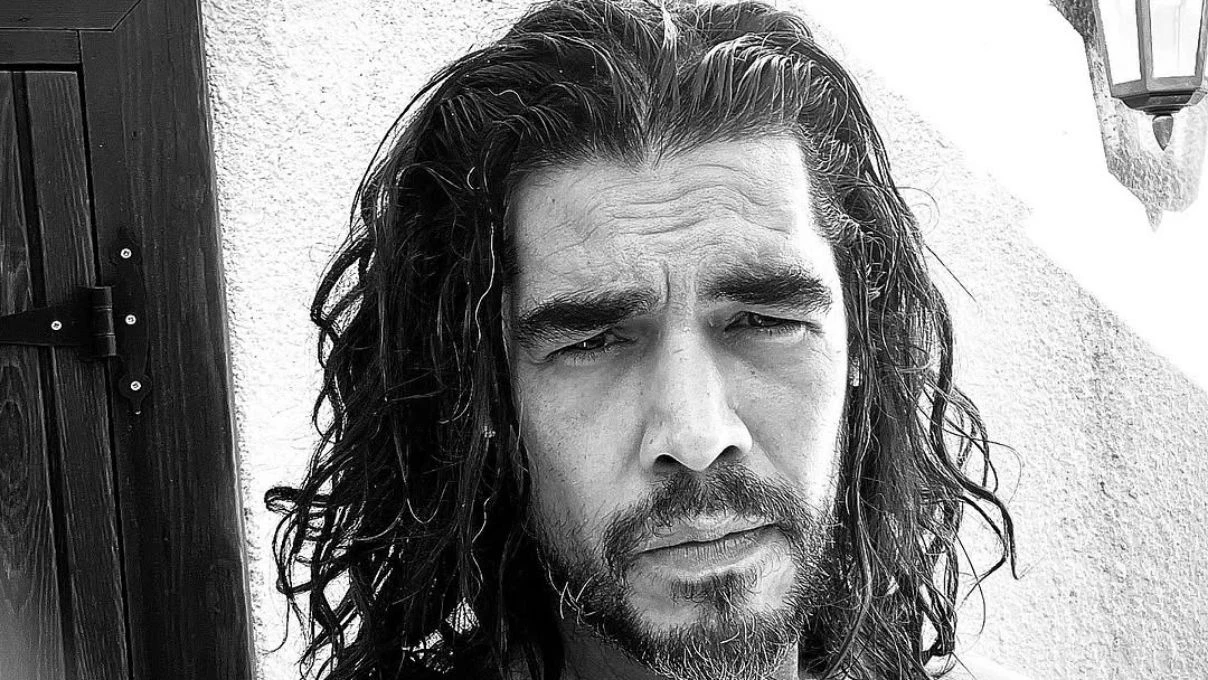 Kurulus Orhanin Kan Turalisi Ahmet Olgun Sunear kimdir kac yasinda Ahmet Olgun Sunear oynadigi diziler