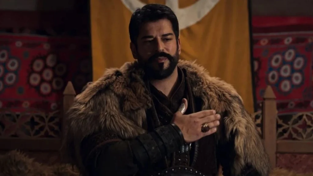 Burak Özçivit’ten Türk dizileri hakkında önemli açıklama! “Hikaye ve geçmiş olarak çok zenginiz”