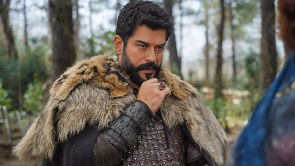 Burak Özçivit’ten Türk dizileri hakkında önemli açıklama! “Hikaye ve geçmiş olarak çok zenginiz”