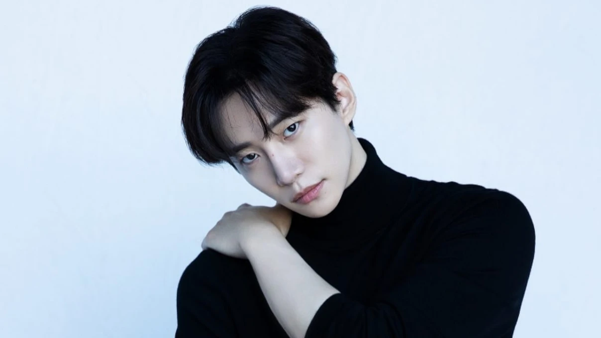 Lee Junho 2025 Asia Artist Awards’ta 4 ödül birden aldı! Oyunculuğa 2013 yılında başlamıştı 4 Lee Junho 1