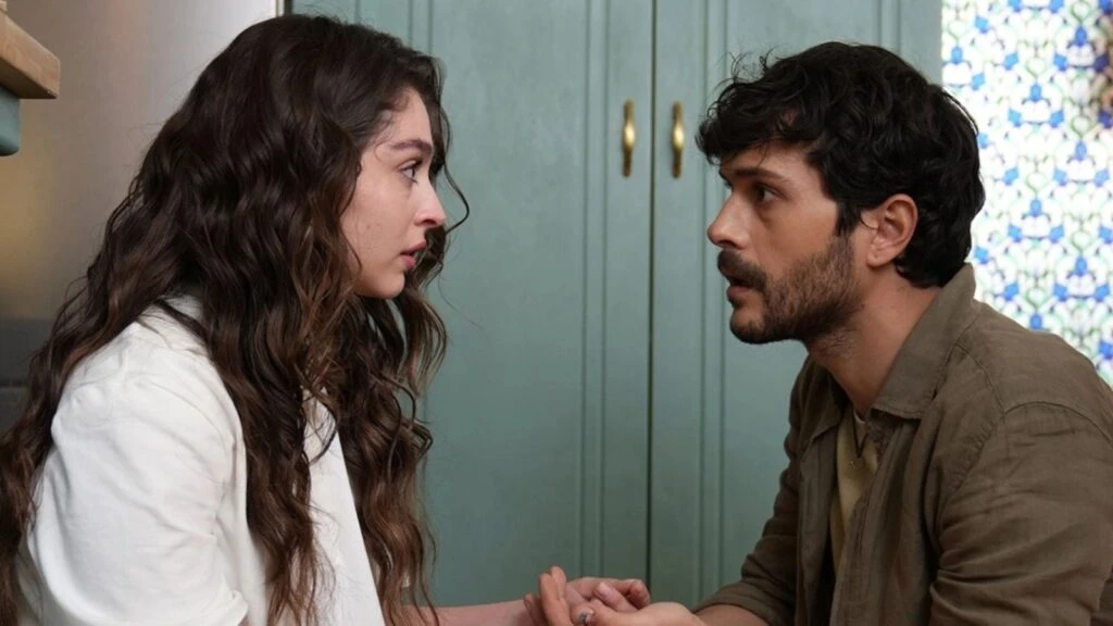 Leyla dizisinin yeni erkek başrol oyuncusu belli oldu! Berk Bakioğlu ‘Halil’ karakteriyle diziye dahil olacak