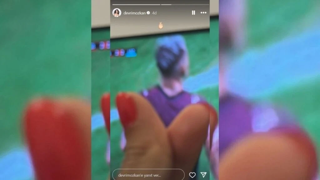 Galatasaray’ın yıldızı Lucas Torreira kalp işareti yapıp barışma sinyalleri verdi! Ünlü oyuncu Devrim Özkan’dan karşılık geldi
