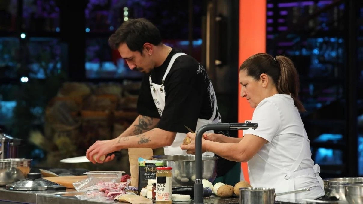 MASTERCHEF TURKIYE 2025 2. CEKETI KIM GIYDI