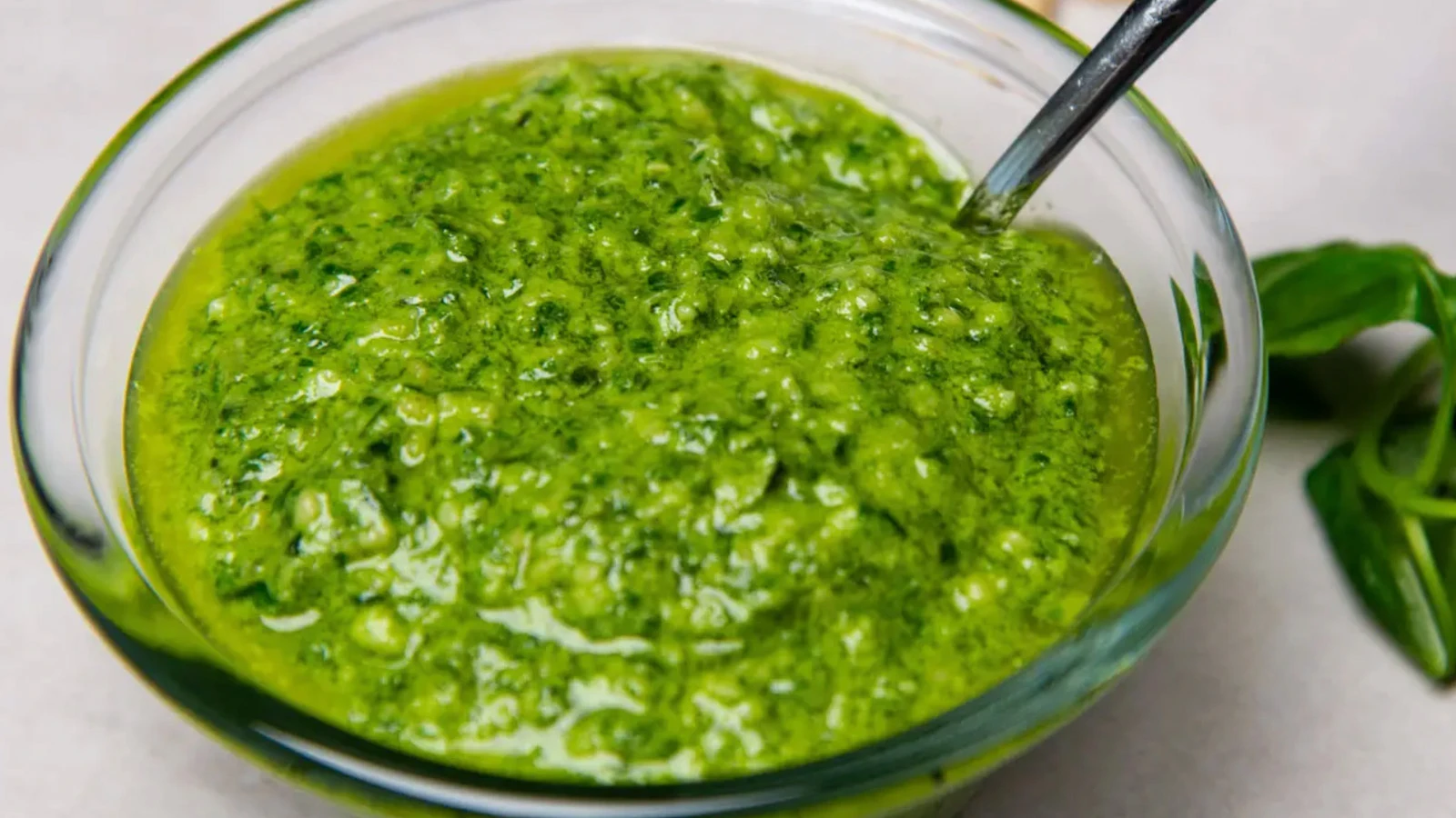 Market pesto soslarinin pabucunu dama atan MasterChef tarifi Bu teknikle evde 5 dakikada hazir