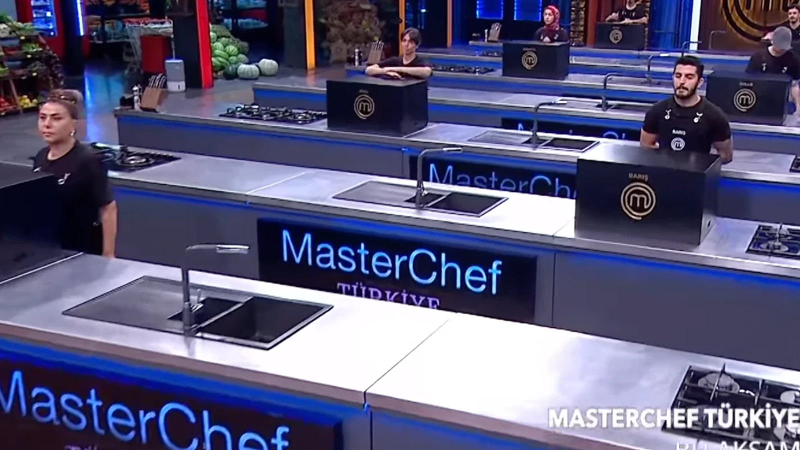 MasterChef 10 Ekim 2025 eleme gecesi veda edecek isim ifşa oldu! Herkes Nihayet dedi, sosyal medya bayram etti 1 MasterChef 10 Ekim 2025 eleme gecesi veda edecek isim ifsa oldu Herkes Nihayet dedi sosyal medya bayram etti
