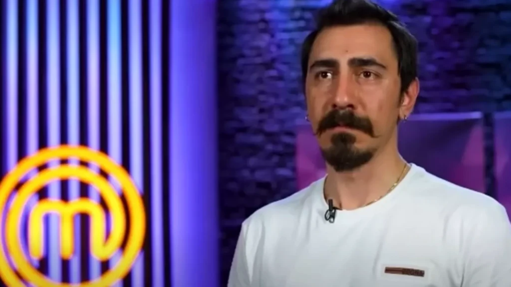 MasterChef 2. ceketi alan kisi Sezer Dirican kimdir kac yasinda MasterChef Sezer ne is yapiyor