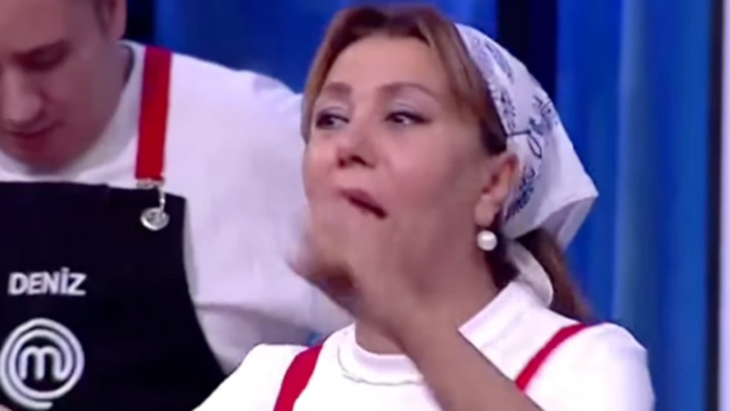 MasterChef 2025 Ayten gozyaslarina boguldu Kadinlardan destek istedim deyince ortalik karisti