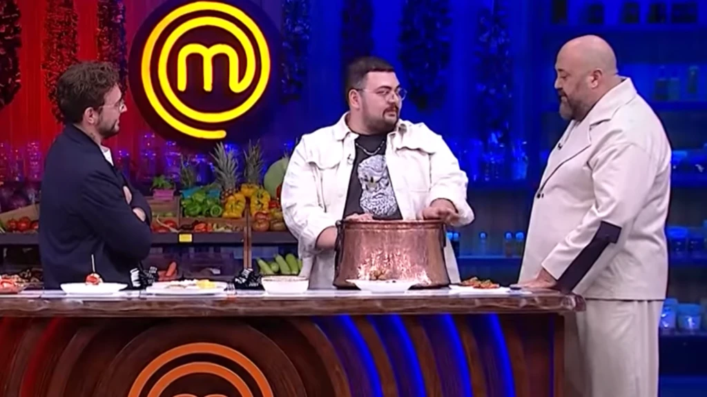 MasterChef 2025 Eray Aksungur kimdir aslen nereli MasterChef Eray ne is yapiyor kac yasinda