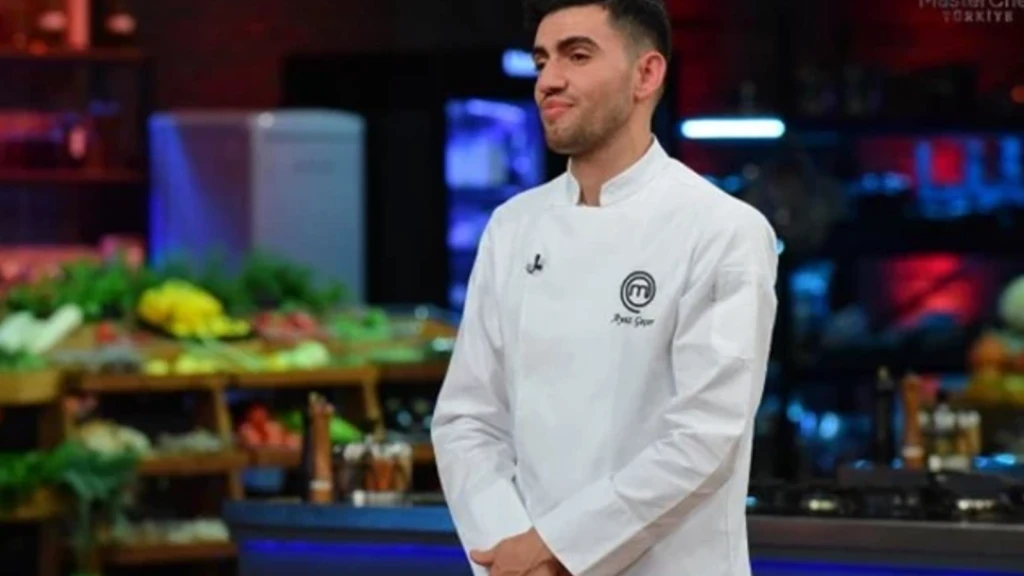 MasterChef 2025 konugu Ayaz kimdir kac yasinda MasterChef Ayaz Gecer ne is yapiyor
