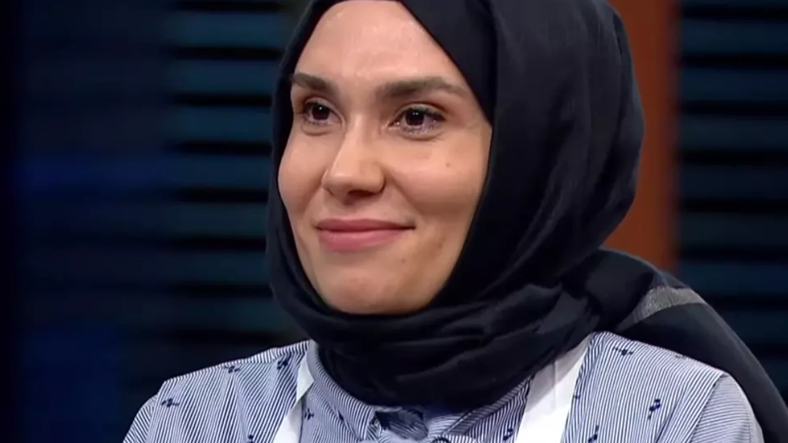 MasterChef 2025 konuğu Güzide Mertcan kimdir, eşi kim? MasterChef konuğu Güzide estetik yaptırdı herkes son halini konuşuyor 10 MasterChef 2025 konugu Guzide Mertcan kimdir esi kim MasterChef konugu Guzide estetik yaptirdi herkes son halini konusuyor