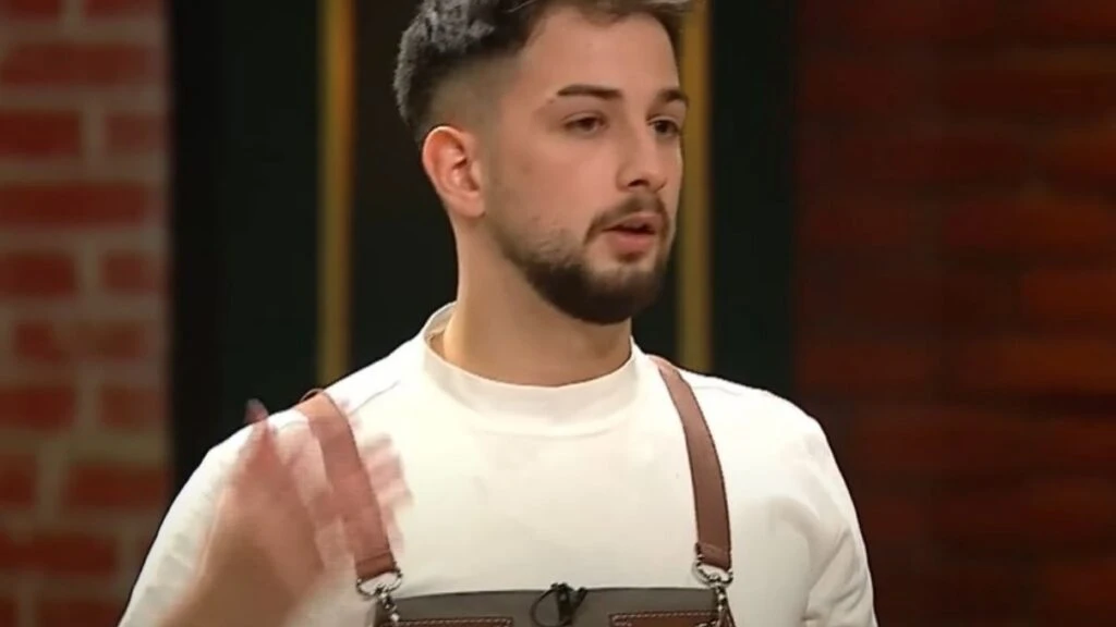 MasterChef Ilhan Bugra Karabulut kimdir Kac yasinda nereli