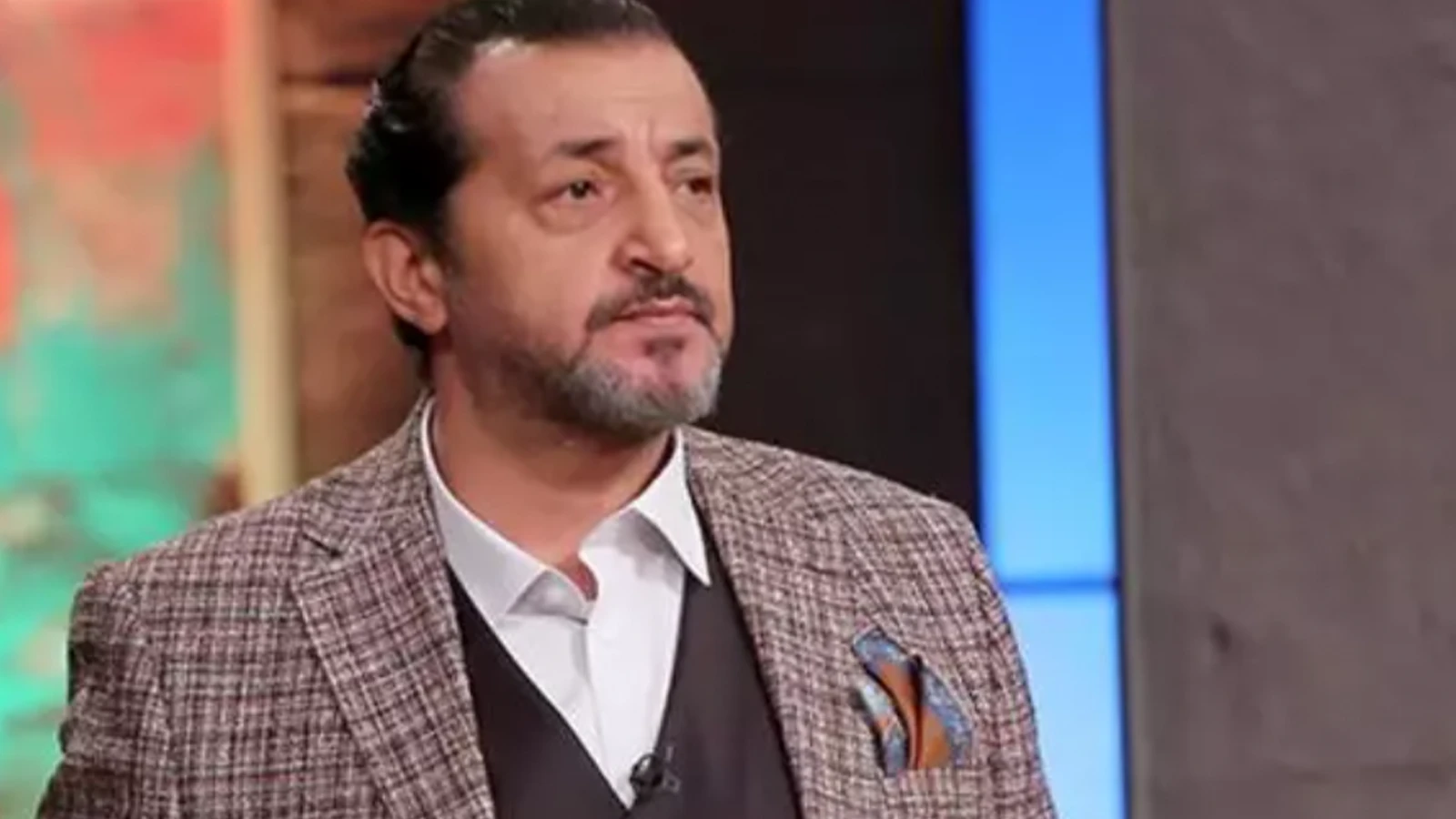 MasterChef Mehmet Yalçınkaya’dan beklenmedik hareket! Yarışmacı neye uğradığını şaşırdı!