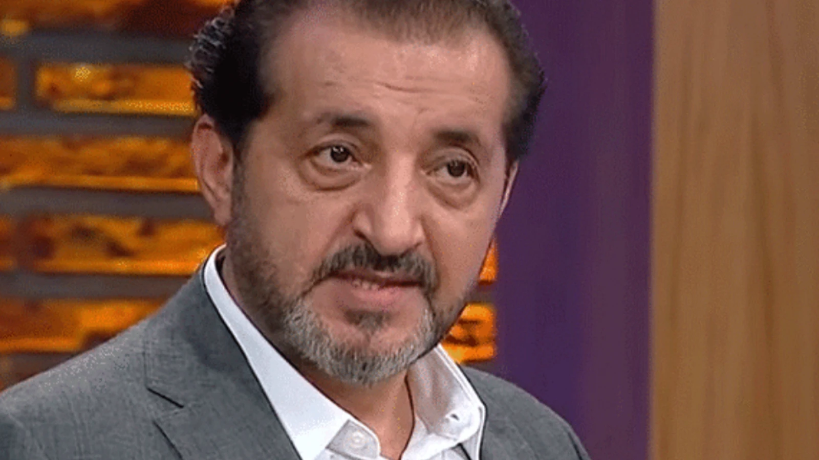 MasterChef Mehmet şefin parmakları neden kesildi meğer kıyma makinasına kaptırmamış işte yürek burkan hikayesi 3 MasterChef Mehmet sefin parmaklari neden kesildi meger kiyma makinasina kaptirmamis iste yurek burkan hikayesi