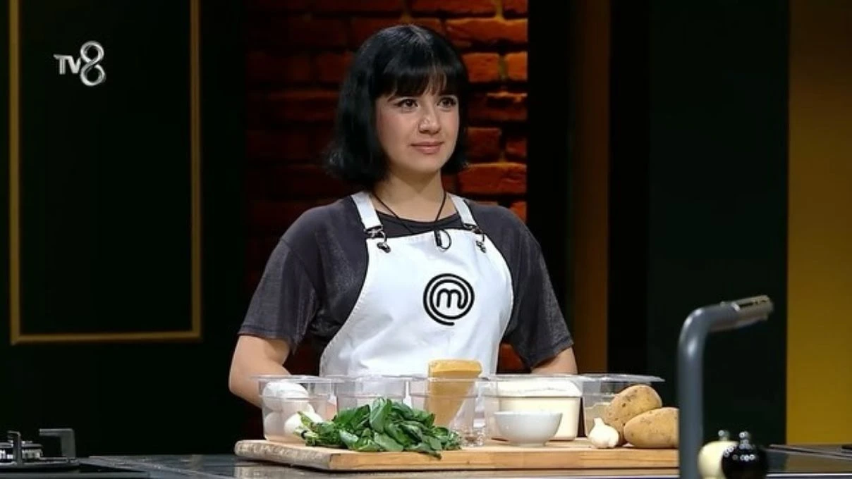 MasterChef Merve gozyaslarina hakim olamadi Takim arkadaslari yanina bile gitmedi