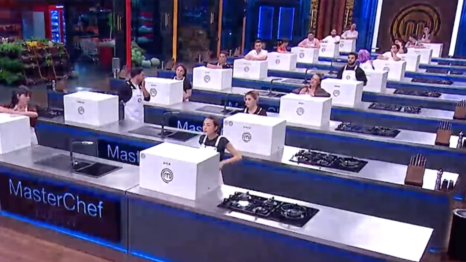 MasterChef erkekler evinde skandal Kadin yarismacilar pes artik yeter diyerek isyan etti 1