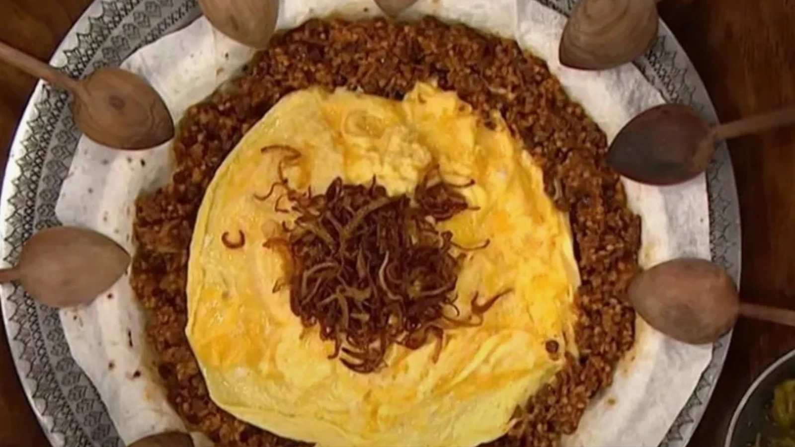 MasterChef yarismacilarina ter dokturen Arap lezzeti Muceddere tarifi Iste kivamini tutturacak tek puf noktasi