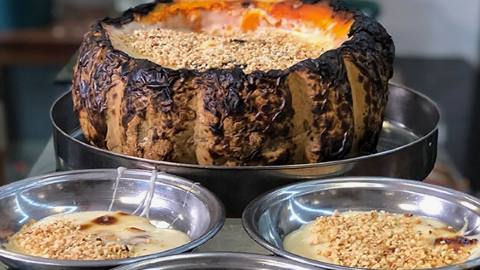 MasterChefte Bursanin orjinal sut helvasi tarifi yapildi Hafif tatli sevenlerin favorisi olacak