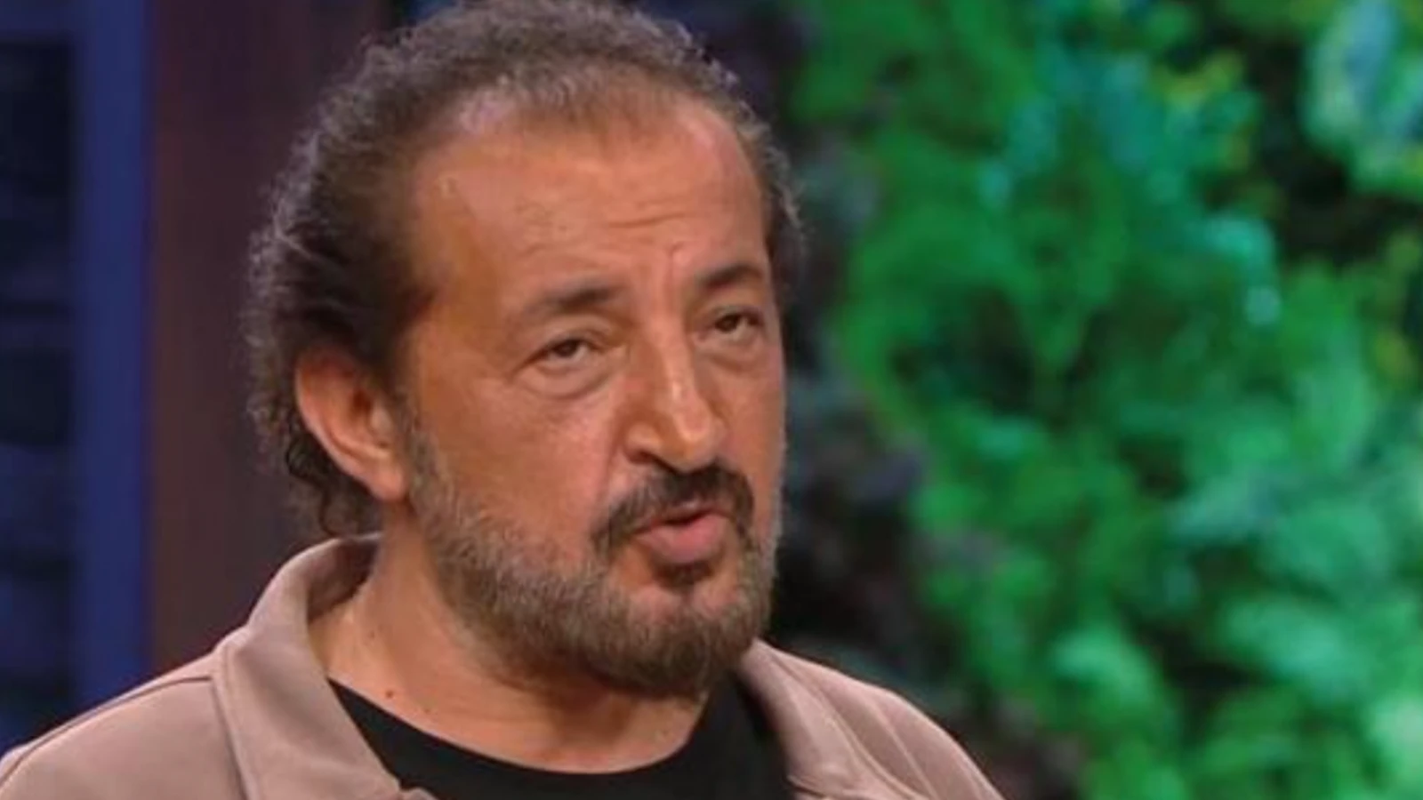 MasterChefte Mehmet Sef ofkeden deliye dondu nesiniz abi siz kendinizi ne zannediyorsunuz