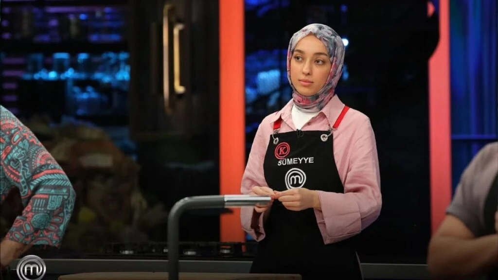 MasterChefte Sumeyye Cagatay ve Hakana sert cikisti Onurun hakkini yediniz