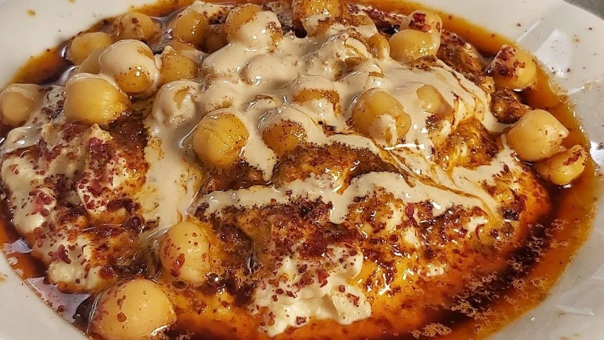 MasterChef’te Tarsus usulü humus tarifi! Tokmaktan gelen lezzet! 6 MasterChefte Tarsus usulu humus yanina ne gider