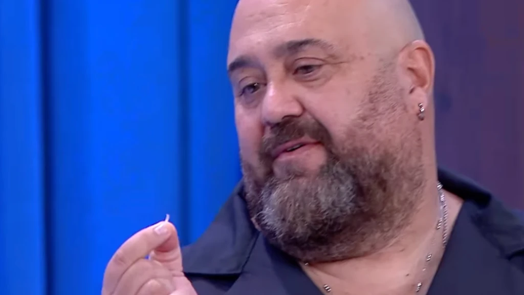 MasterChefte skandal goruntuler Yarismacinin tabagindan tirnak cikti Somer sef donakaldi