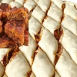 MasterChefte yapildi herkes tarif arastiriyor Ic Anadolunun lezzet harikasi soganli kombe tarifi