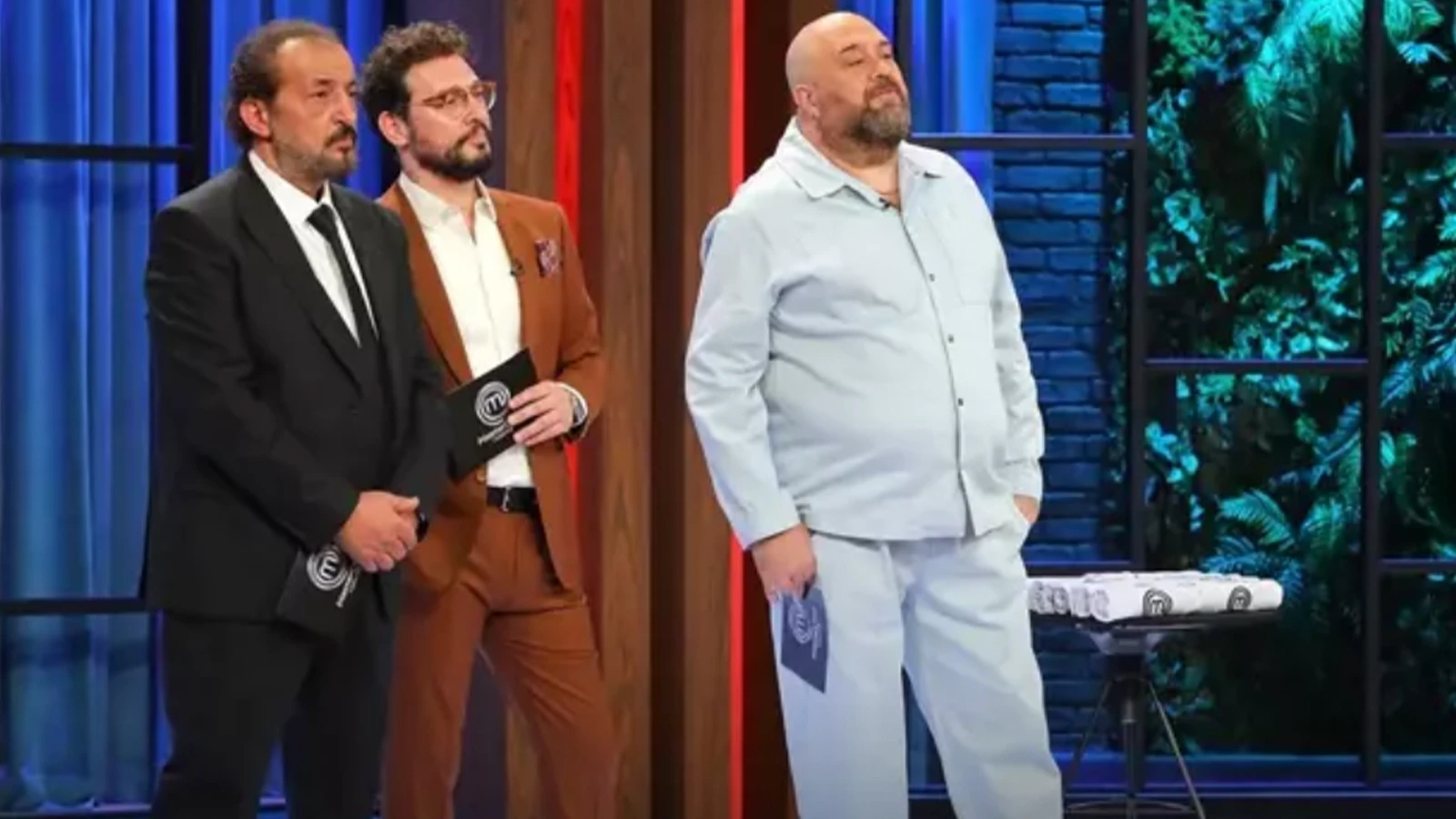 Masterchef Turkiye 2025e tepki yagiyor Yarismacilar hayat hikayesini anlatti seyirci cildirdi gunduz kusagimi seyrediyoruz