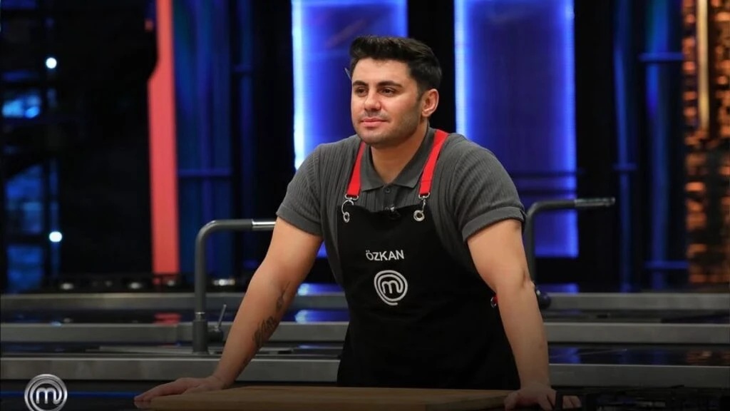 Masterchefte Ozkanin kirmizi takim isyani MasterChefte