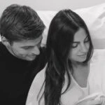 Max Verstappen baba oldu Formula 1 pilotu Kelly Piquet ile kizi Lilyi kucakladi