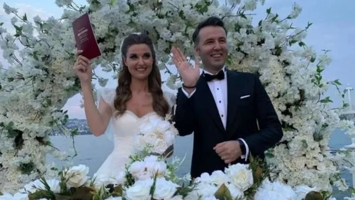 Mehmet Akif Ersoy evli mi? Mehmet Akif Ersoy’un eşi kim?