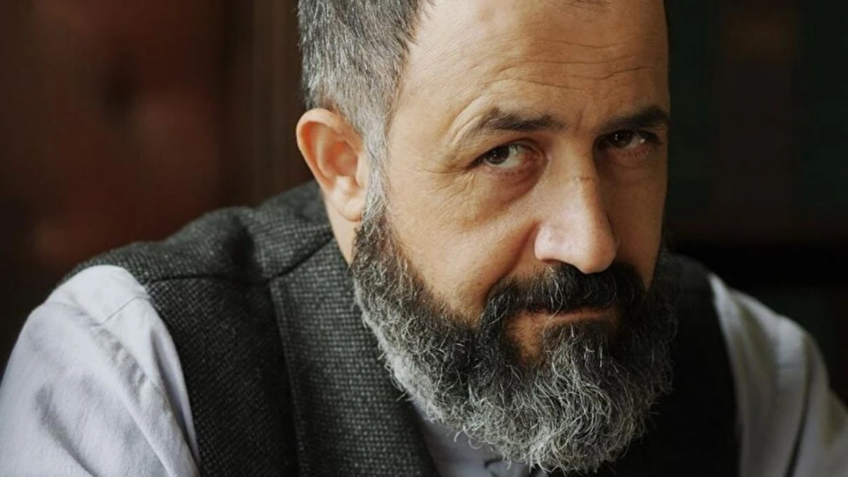 Mehmet Özgür yıllar önce yaşadığı evlat acısını ilk kez anlattı! “2005 yılında...”