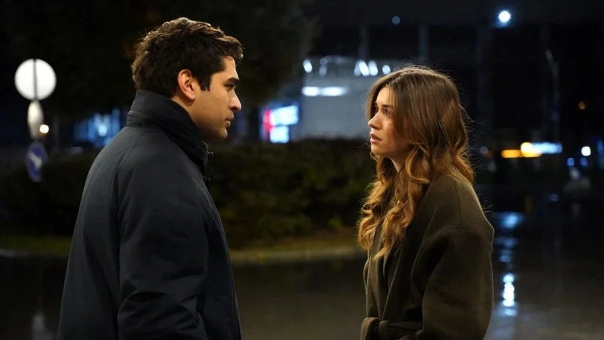 Mert Ramazan Demir’den Afra Saraçoğlu ile barıştığı iddialarına sessiz cevap! 