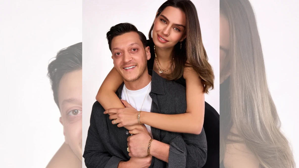 Mesut Ozil 4