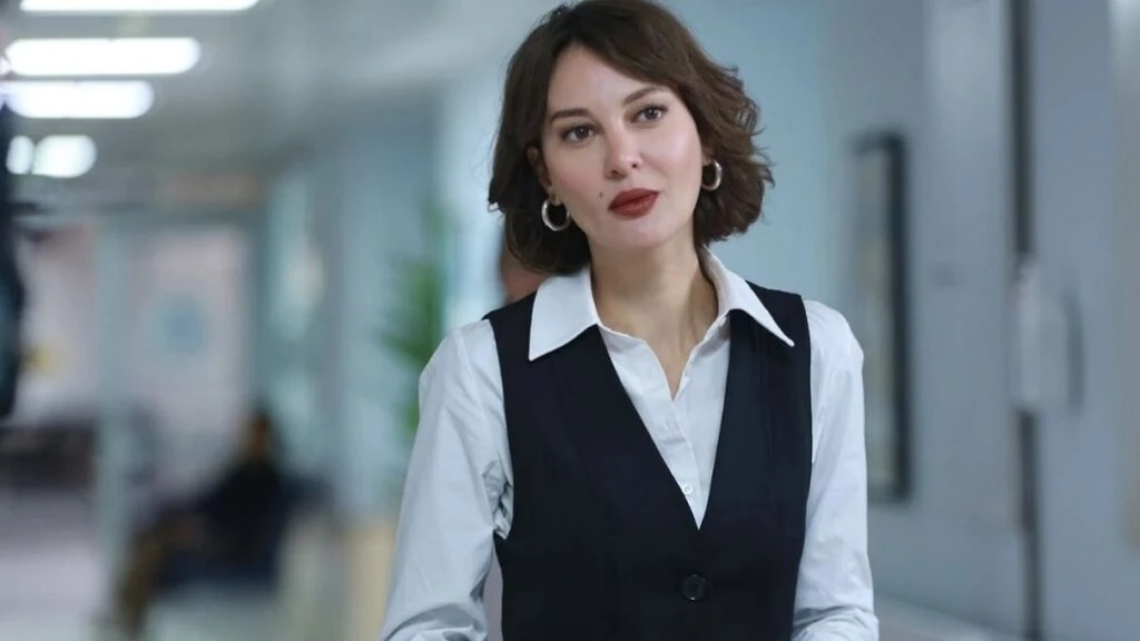 Uzak Şehir dizisinin sevilmeyen karakteriydi! Mine Kılıç Uzak Şehir’e veda ediyor