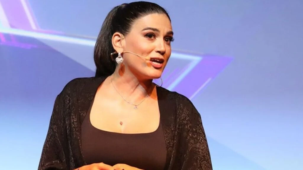 Miray Akovalıgil kimdir? Miray Akovalıgil ne iş yapar?
