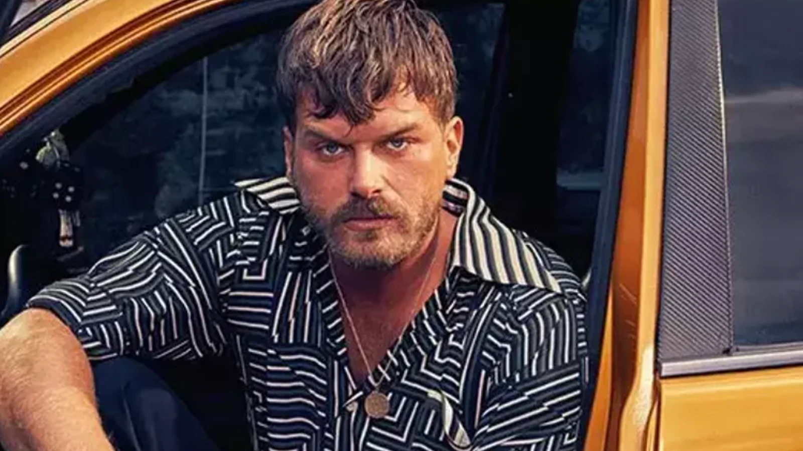 Organize Islerin Saruhani Kivanc Tatlitugun setten ilk karesi gundem oldu Kilolu hali herkesi soke etti