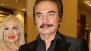 Orhan Gencebay’dan Sevim Emre’ye aşk dolu şiir