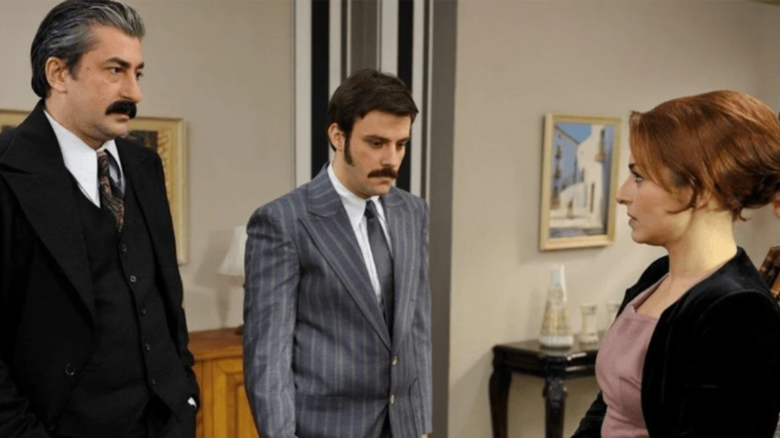 Öyle Bir Geçer Zaman ki dizisinin Ali Kaptan'ı Erkan Petekkaya ve Cemile'si Ayça Bingöl yıllar sonra aynı projede! 10 Oyle Bir Gecer Zaman ki dizisinin Ali Kaptani Erkan Petekkaya ve Cemilesi Ayca Bingol yillar sonra ayni projede 1