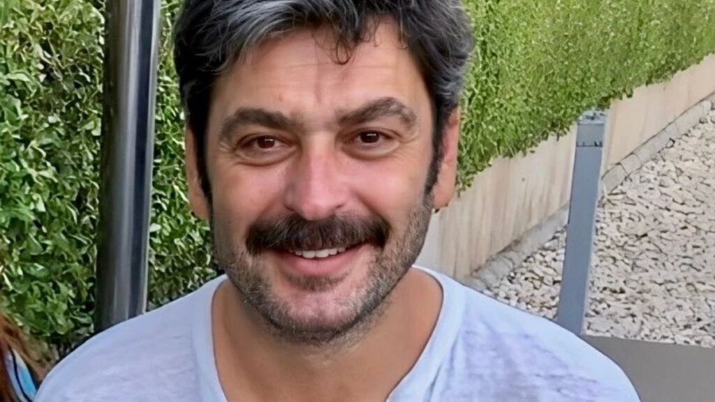 Uzak Şehir dizisinin Cihan’ı Ozan Akbaba’dan imaj değişikliği! Yeni haline beğeni yağdı 