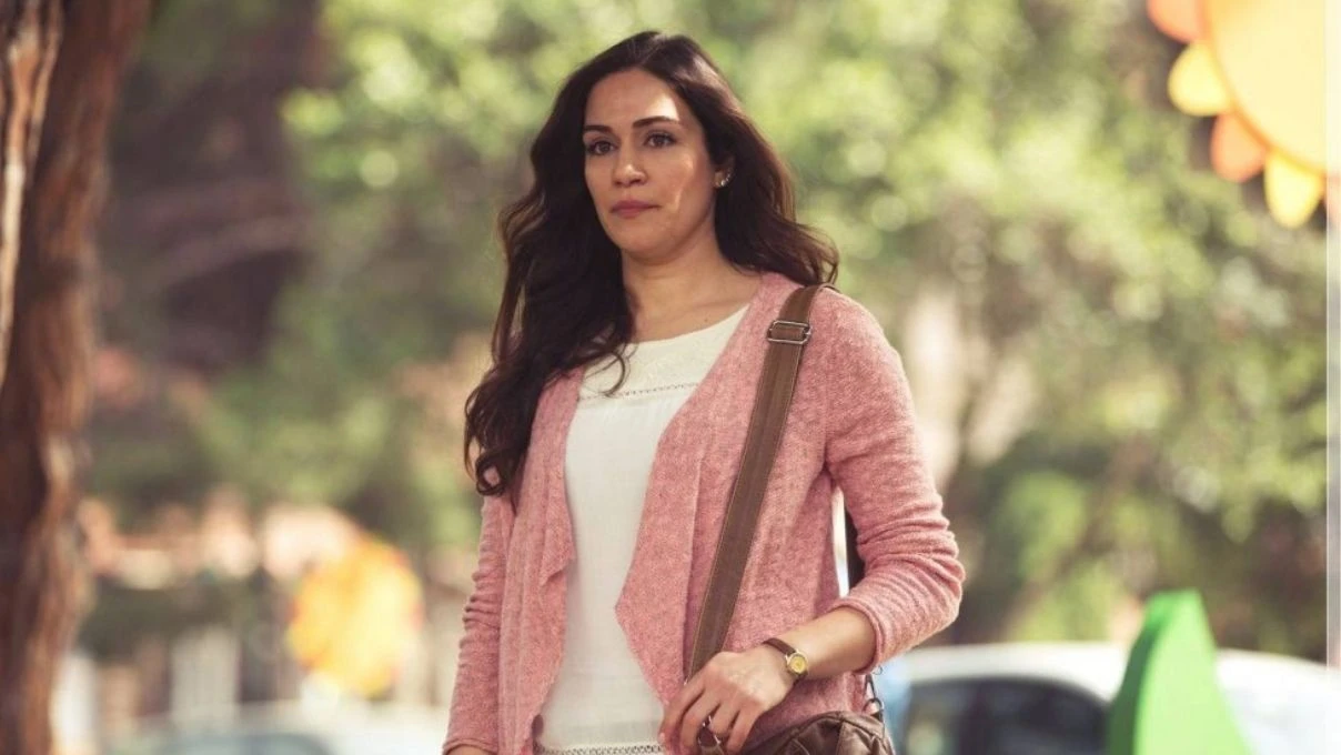 Özge Borak kimdir, kaç yaşında? Özge Borak Kızılcık Şerbeti dizisine mi katıldı? 4 Özge Borak kimdir, kaç yaşında? Özge Borak Kızılcık Şerbeti dizisine mi katıldı?