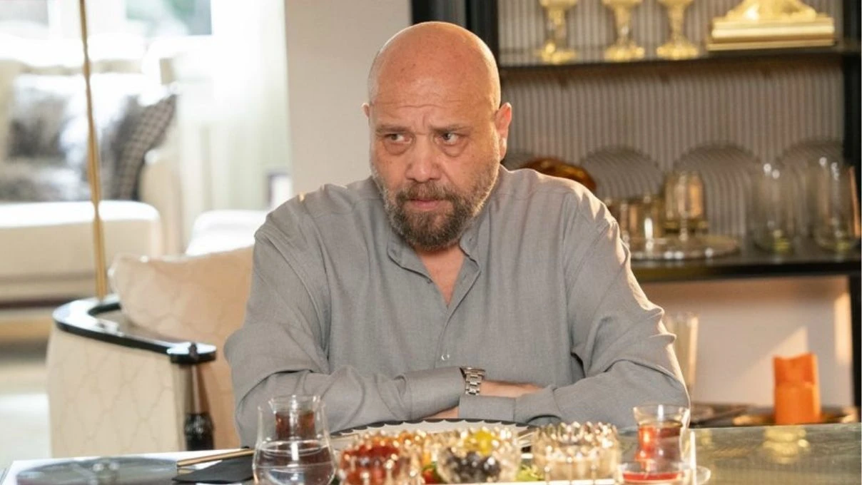 Özge Borak’ın Kızılcık Şerbeti’ndeki karakteri ne olacak? Özge Borak kimin partneri? 8 Özge Borak’ın Kızılcık Şerbeti’ndeki karakteri ne olacak? Özge Borak kimin partneri?