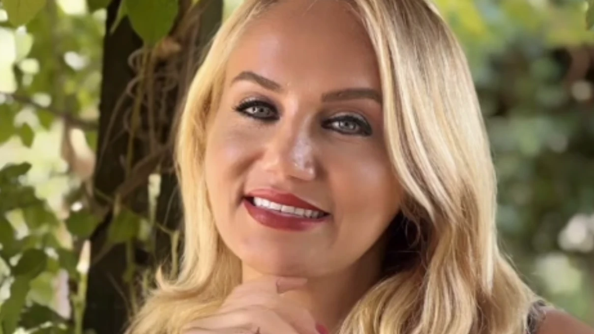 Pinar Aydinlar 3