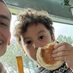 Can Bonomo oğlu Roman ile alışverişte görüntülendi! “Keyfimiz yerinde”