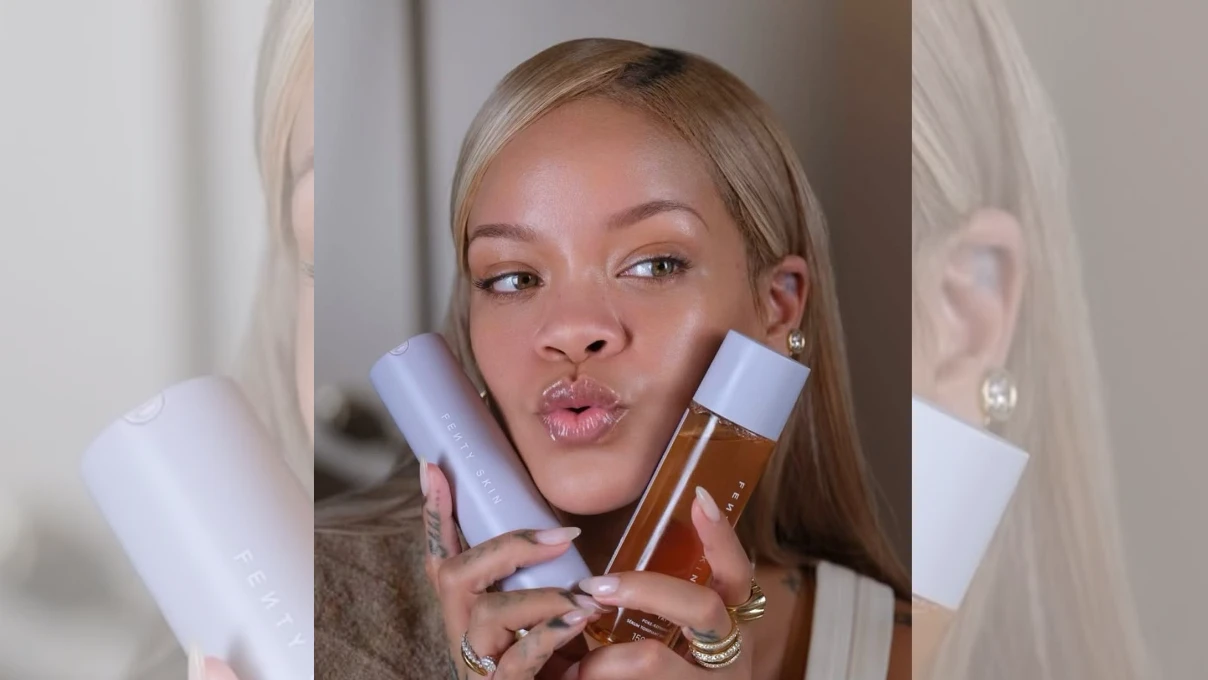 Rihanna 4