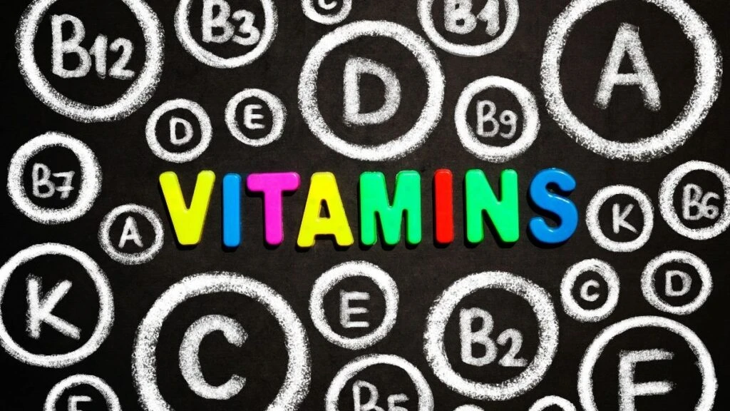 Saç dökülmelerinin asıl nedeni! Bilimsel destekli vitaminleri unutmayın