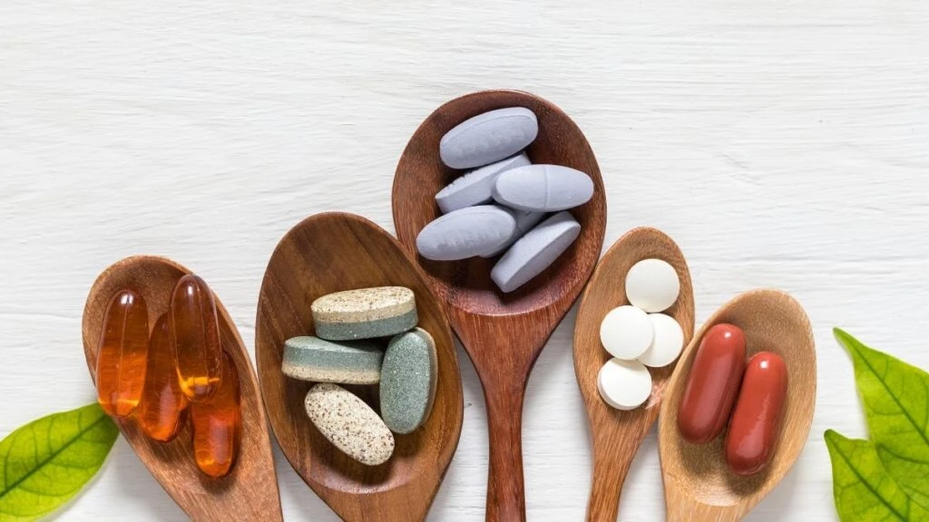 Saç dökülmelerinin asıl nedeni! Bilimsel destekli vitaminleri unutmayın