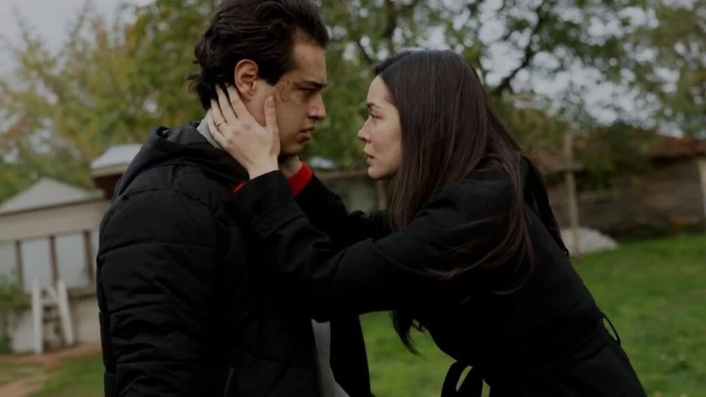 Sahipsizler 39. bolumunde Cemo olecek mi Devran ve Azize ayrilacak mi